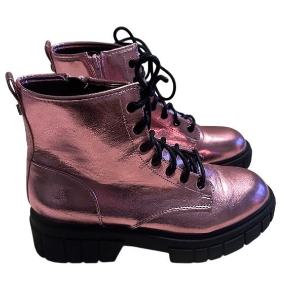 Madden NYC Metallic Pink Lace Up Combat Boots Size 5 Moto Edgy Ankle